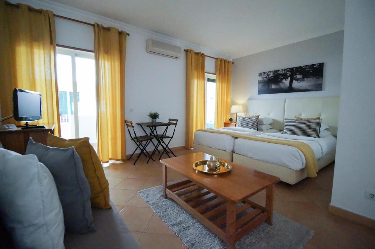 Oasis Beach Apartments Praia Da Luz Экстерьер фото