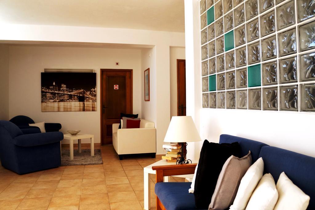 Oasis Beach Apartments Praia Da Luz Экстерьер фото