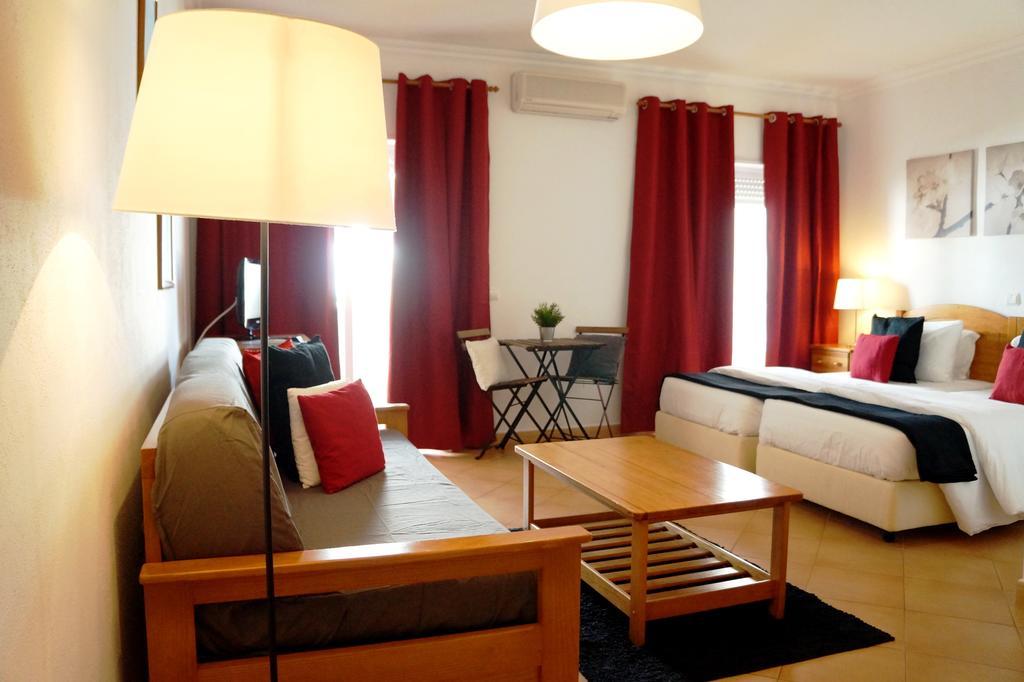Oasis Beach Apartments Praia Da Luz Экстерьер фото